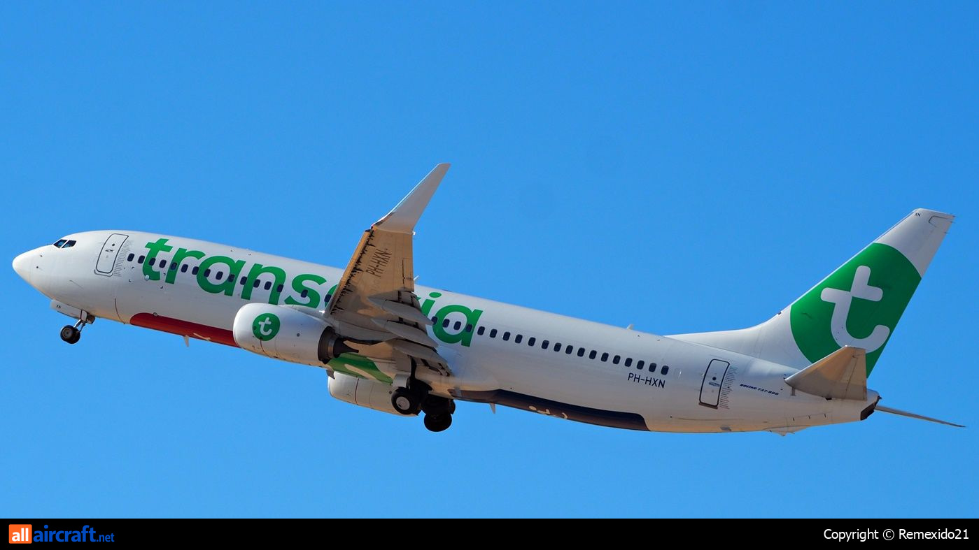PH-HXN · Boeing 737-8K2(WL) · (FAO / LPFR)