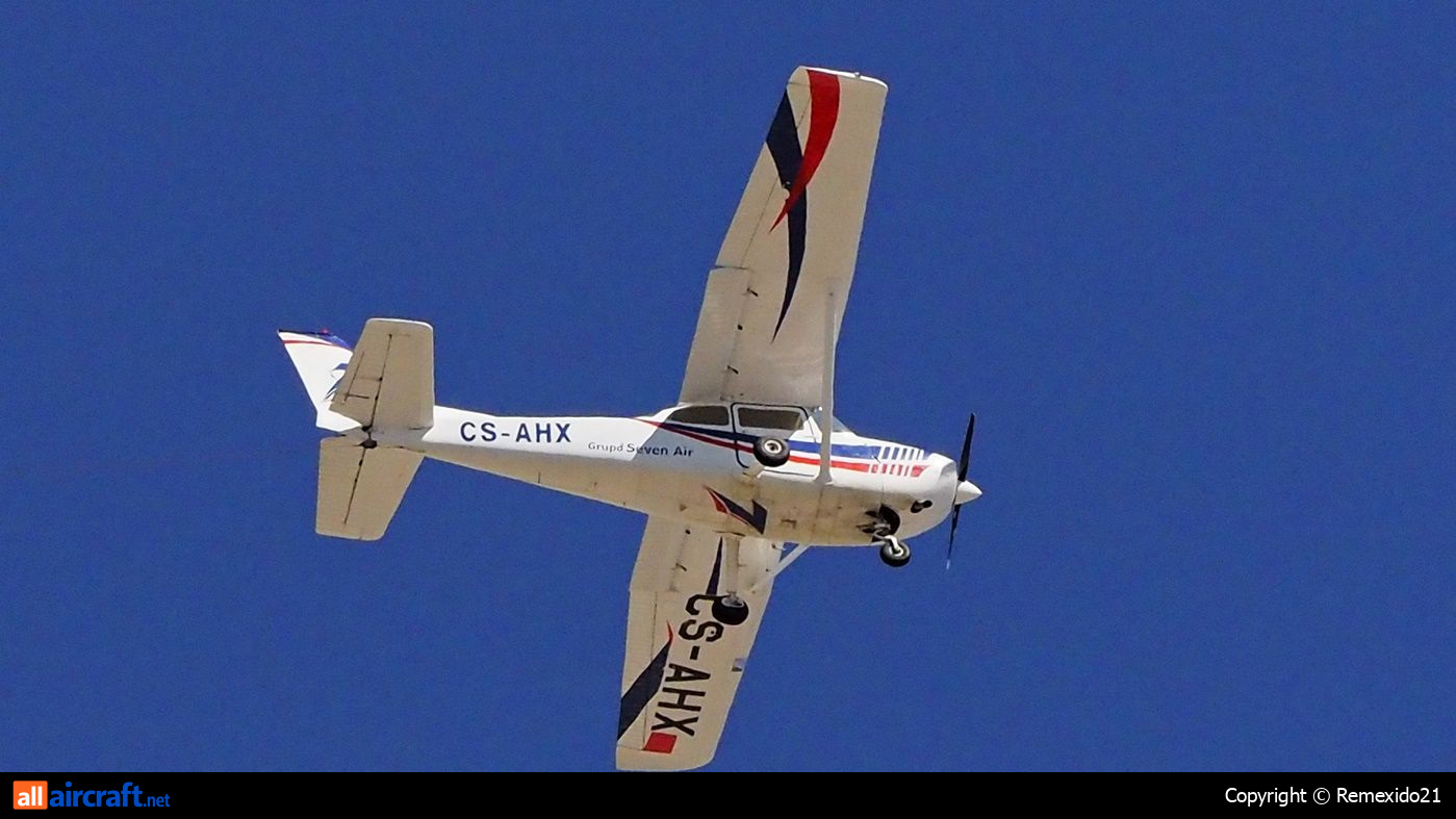 CS-AHX · Reims-Cessna FR172H Reims Rocket · (FAO / LPFR)