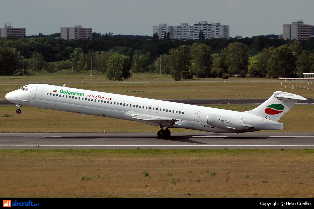 LZ-LDK · McDonnell Douglas MD-82 · (TXL / EDDT)