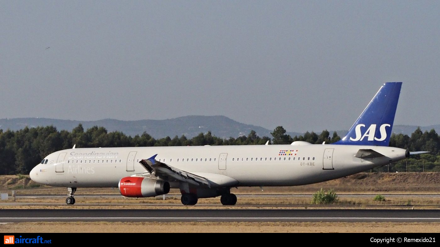 OY-KBE · Airbus A321-232 · (FAO / LPFR)