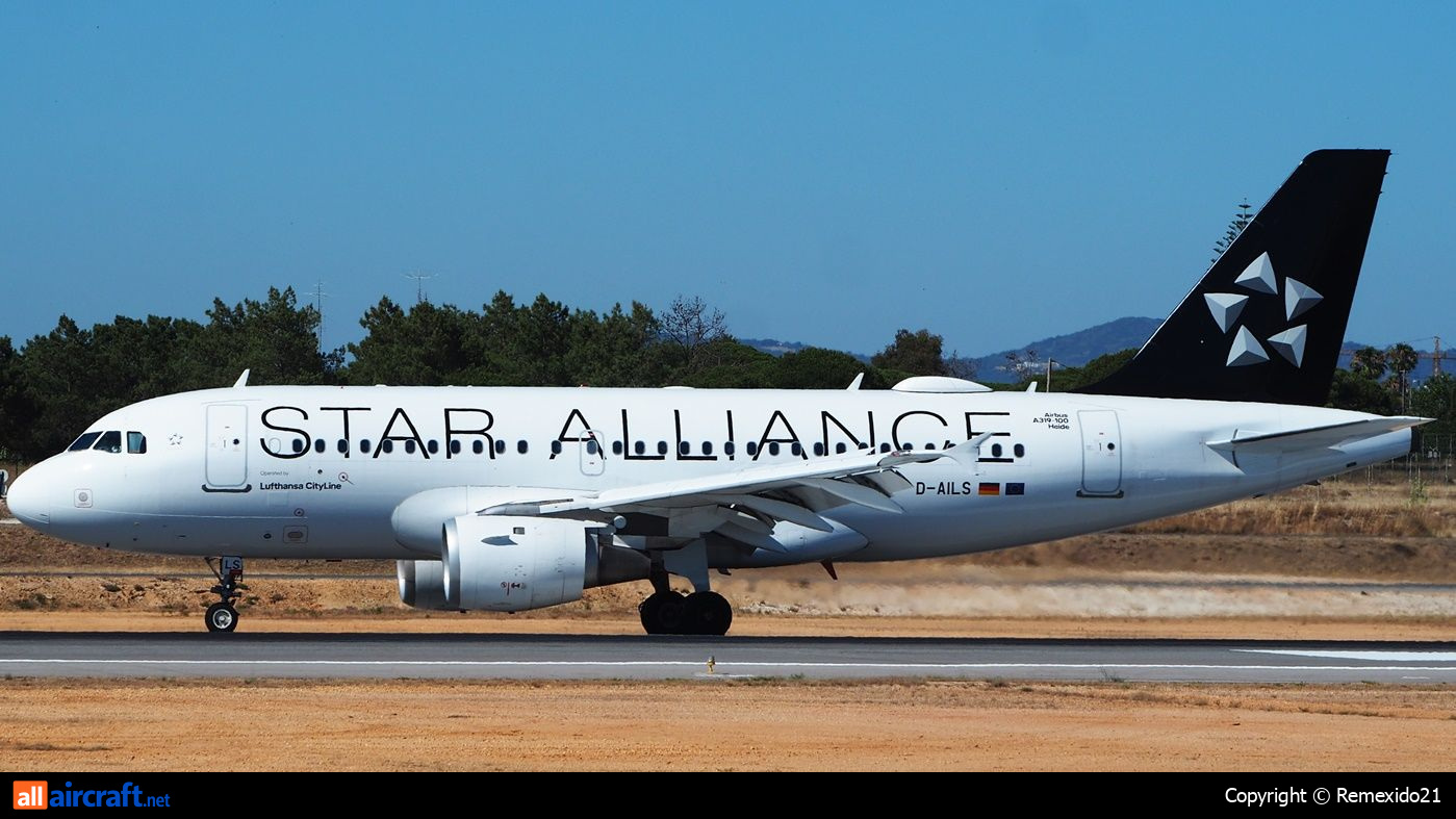 D-AILS · Airbus A319-114 · (FAO / LPFR)