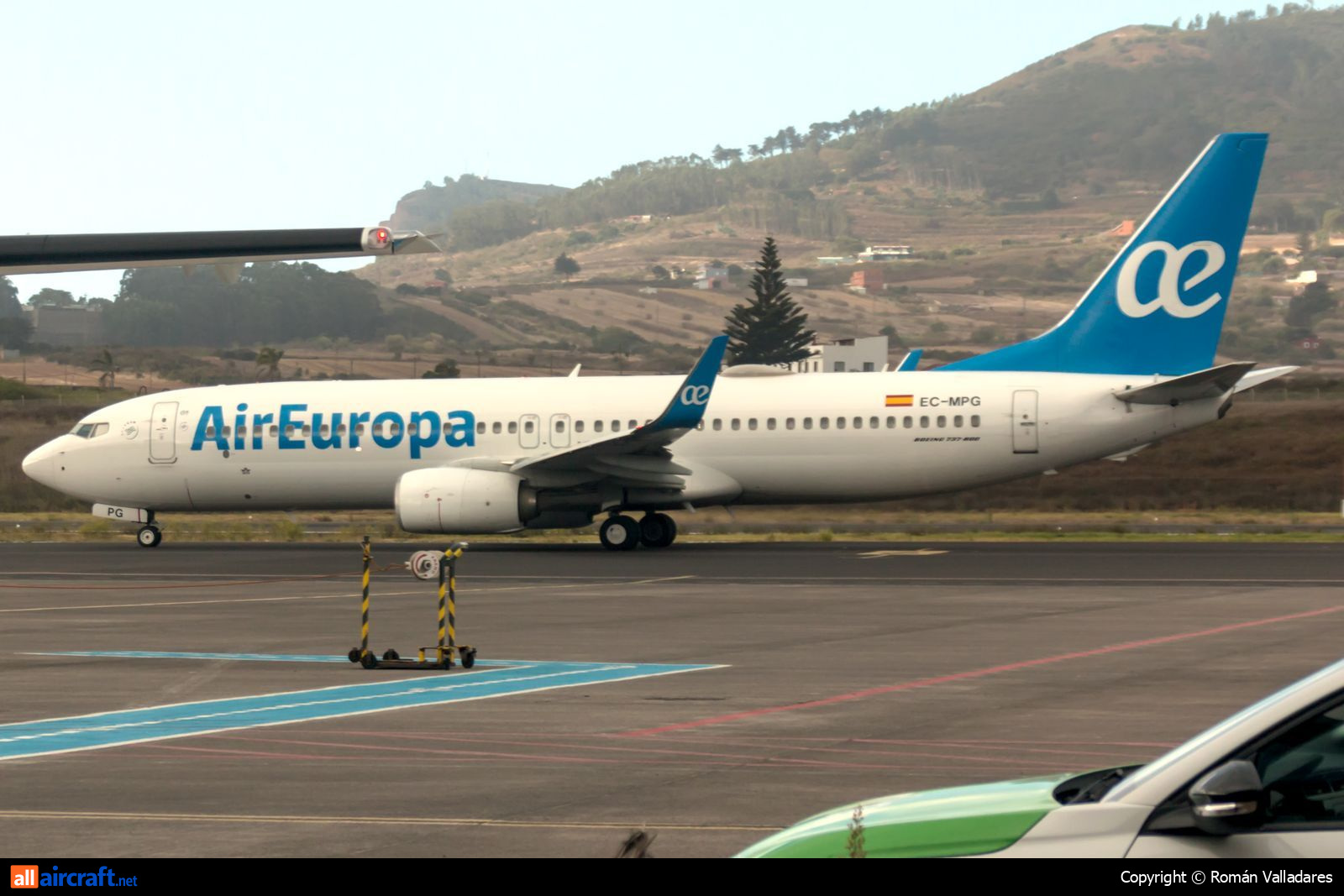 EC-MPG · Boeing 737-85P(WL) · (TFN / GCXO)