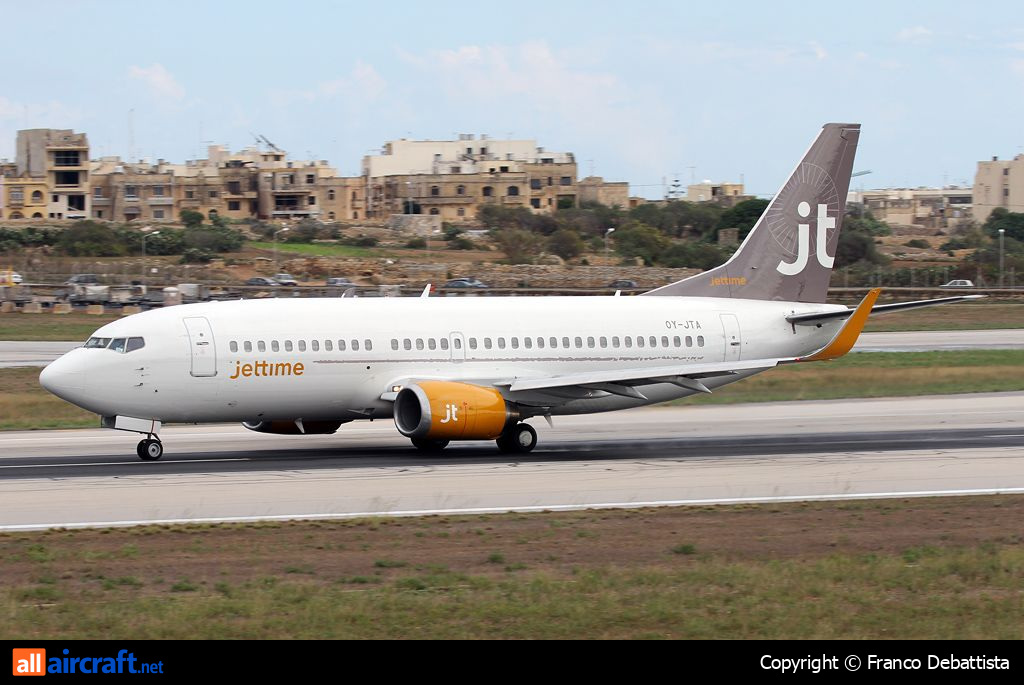 OY-JTA · Boeing 737-33A(WL) · (MLA / LMML)