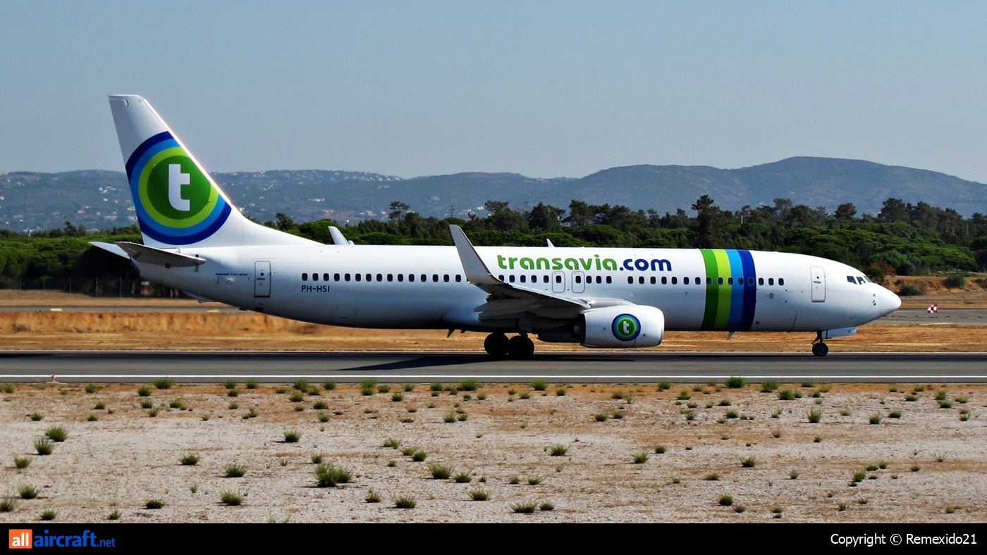 PH-HSI · Boeing 737-8K2(WL) · (FAO / LPFR)