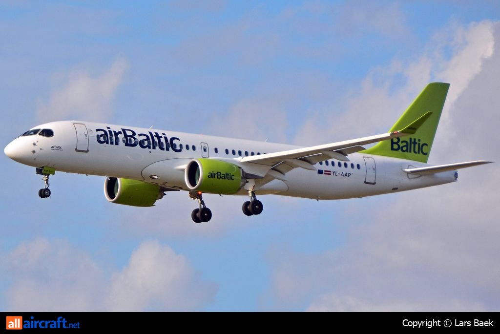 YL-AAP · Airbus A220-300 · (CPH / EKCH)