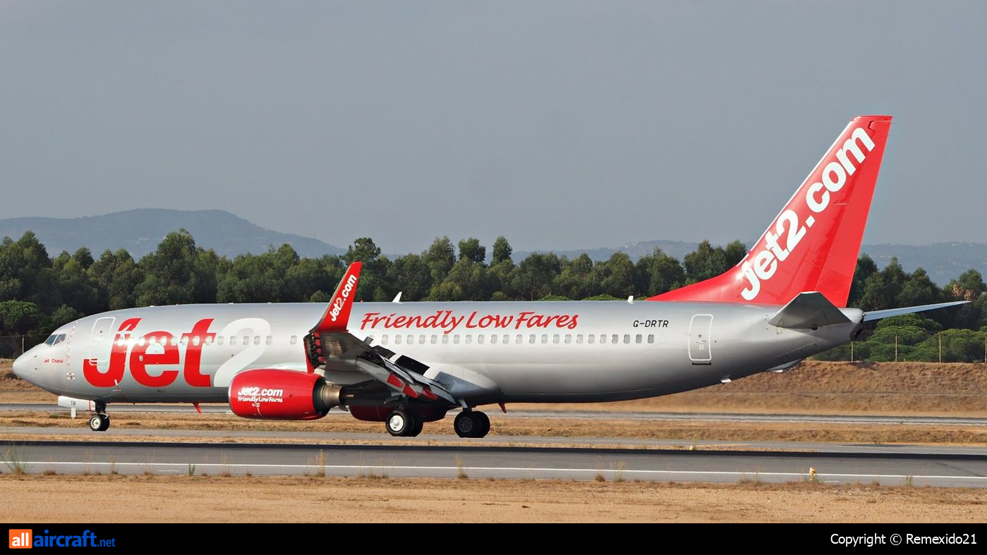 G-DRTR · Boeing 737-86N(WL) · (FAO / LPFR)
