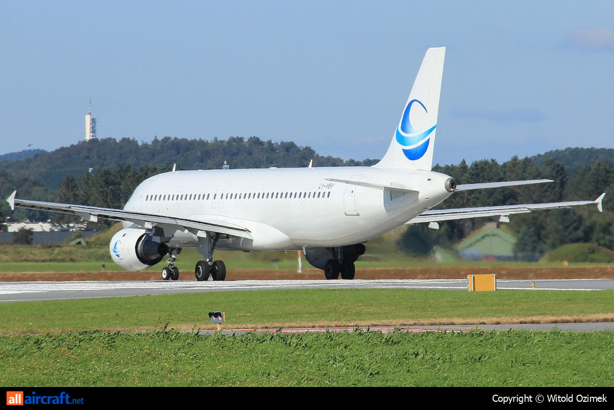 LY-VEV · Airbus A320-211 · (SVG / ENZV)