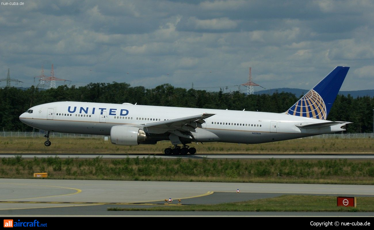 N221UA · Boeing 777-222/ER · (FRA / EDDF)