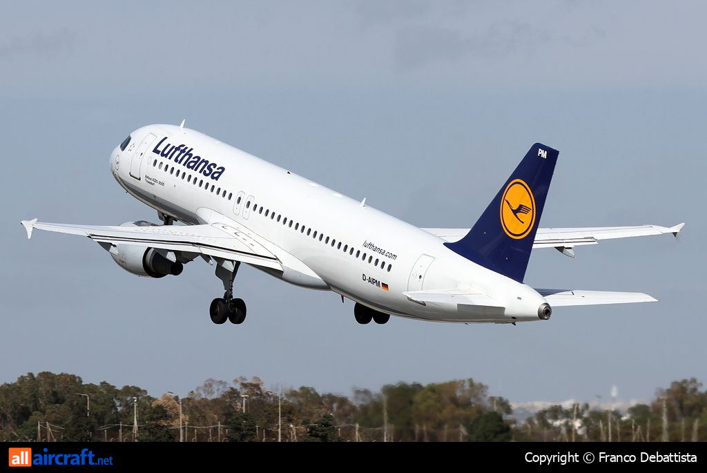 D-AIPM · Airbus A320-211 · (MLA / LMML)