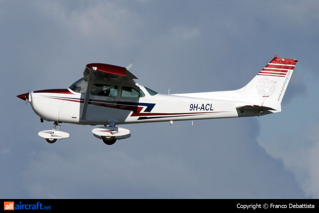 9H-ACL · Cessna 172M Skyhawk · (MLA / LMML)