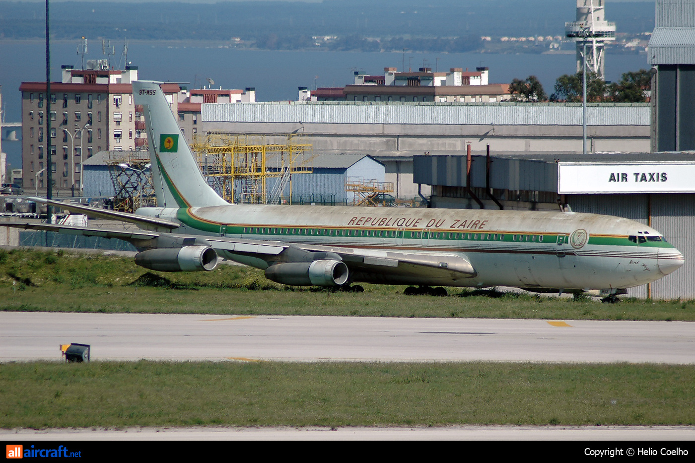 9T-MSS · Boeing 707-382B · (LIS / LPPT)