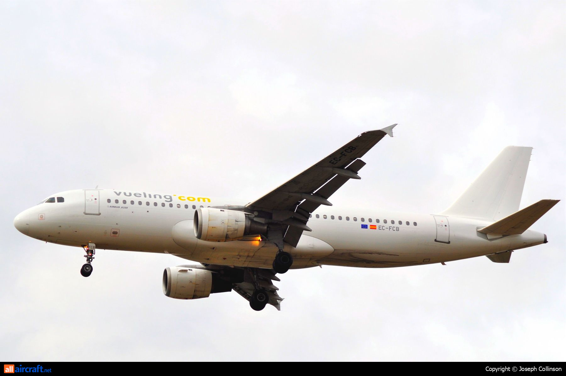 EC-FCB · Airbus A320-211 · (LHR / EGLL)
