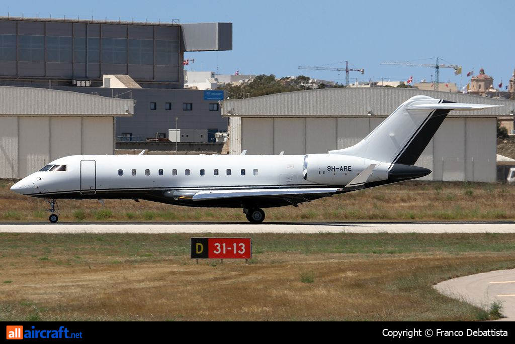 9H-ARE · Bombardier BD-700-1A11 Global 5000 · (MLA / LMML)