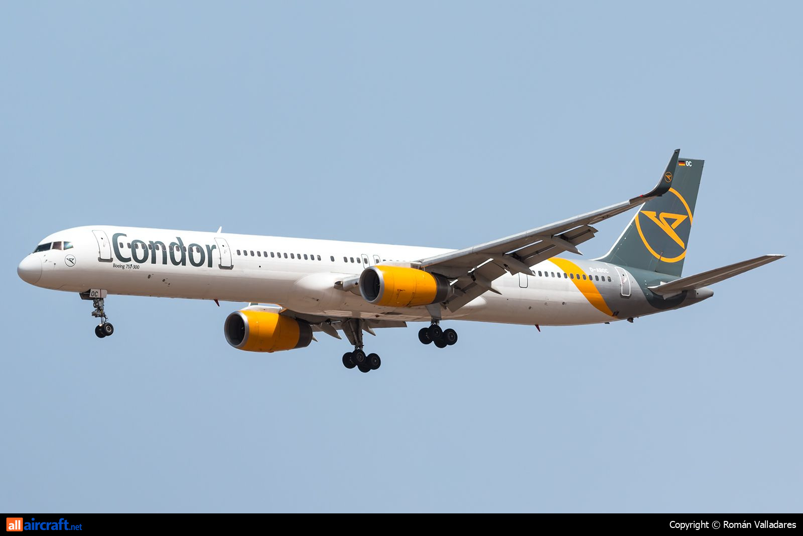 D-ABOC · Boeing 757-330(WL) · (LPA / GCLP)