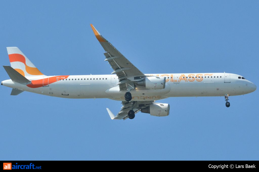 OY-TCE · Airbus A321-211(WL) · (CPH / EKCH)