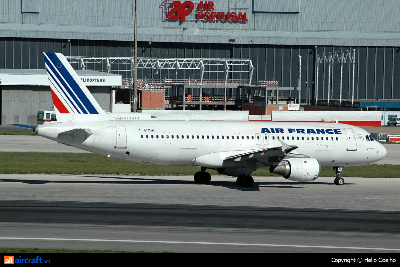 F-GHQK · Airbus A320-211 · (LIS / LPPT)