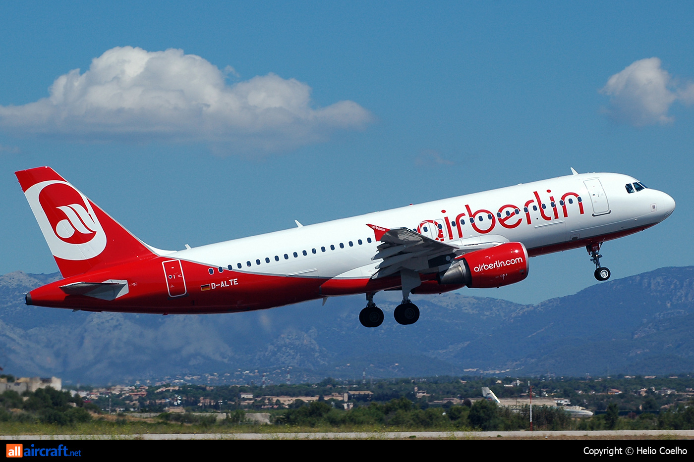 D-ALTE · Airbus A320-214 · (PMI / LEPA / LESJ)