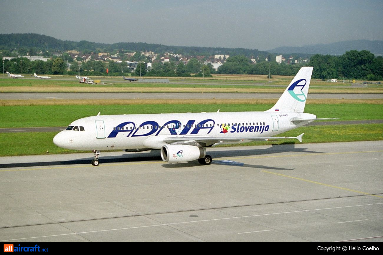 S5-AAB · Airbus A320-231 · (ZRH / LSZH)