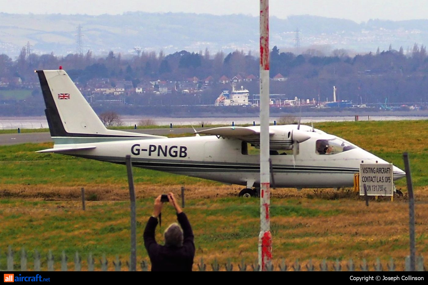 G-PNGB · Partenavia P-68B · (LPL / EGGP)