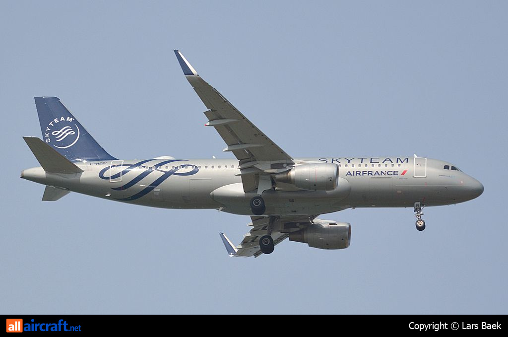 F-HEPI · Airbus A320-214(WL) · (CPH / EKCH)