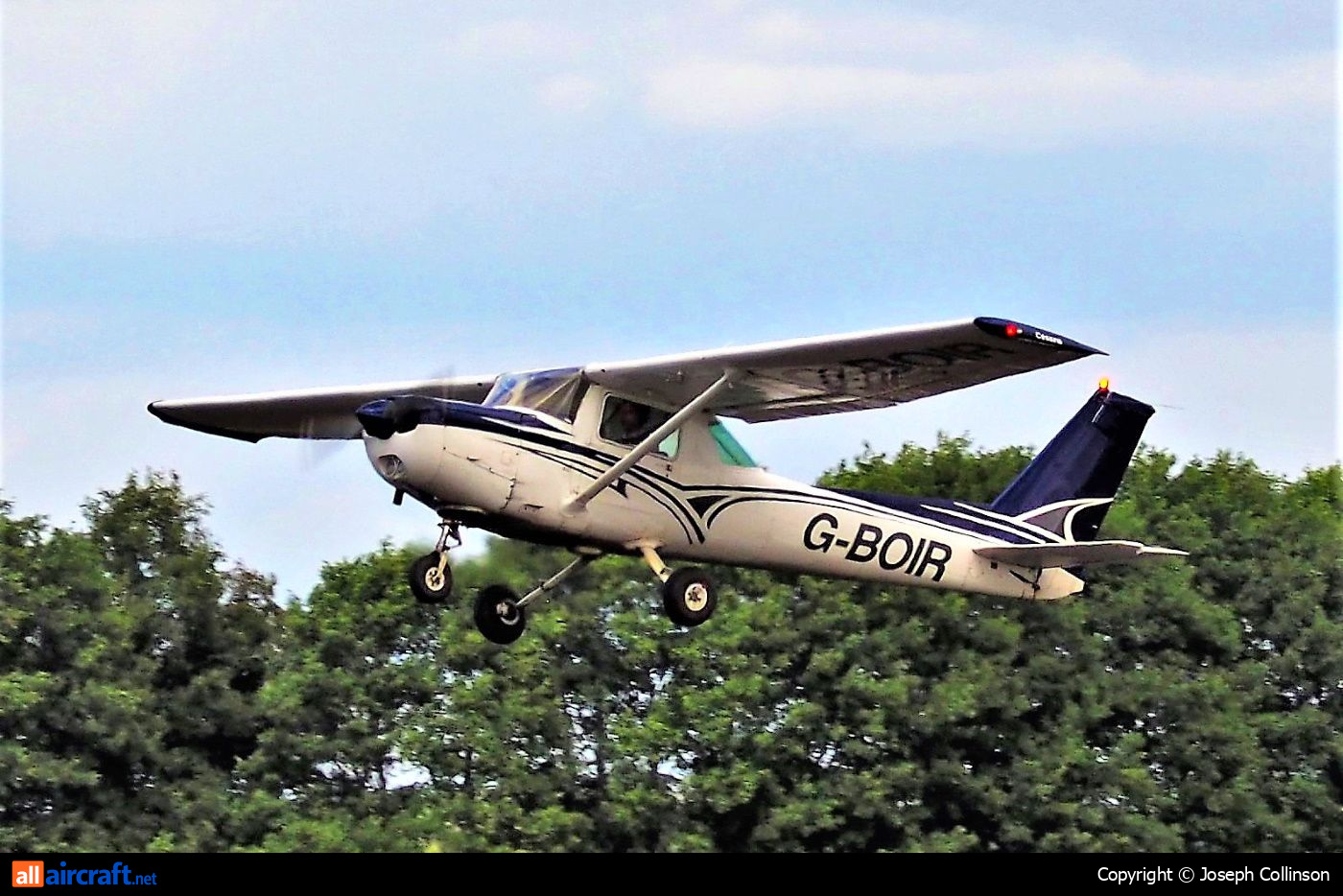 G-BOIR · Cessna 152 · (EGCV)