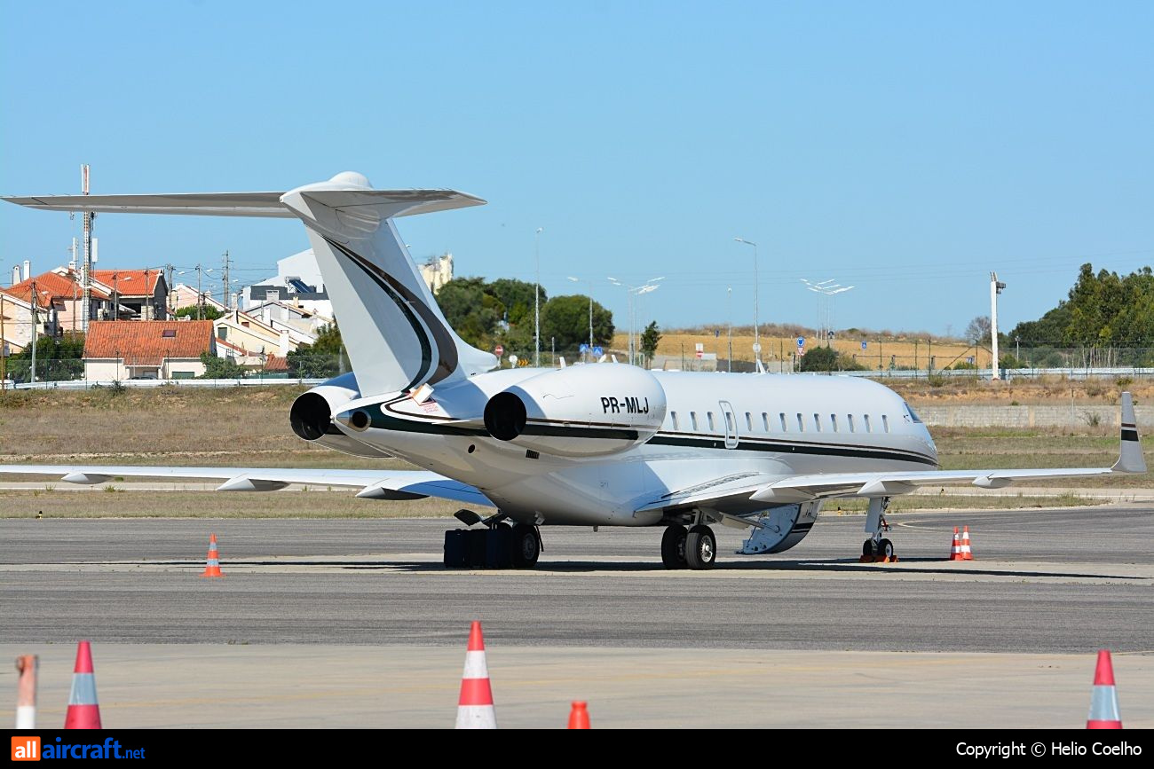 PR-MLJ · Bombardier BD-700-1A10 Global Express XRS · (CAT / LPCS)