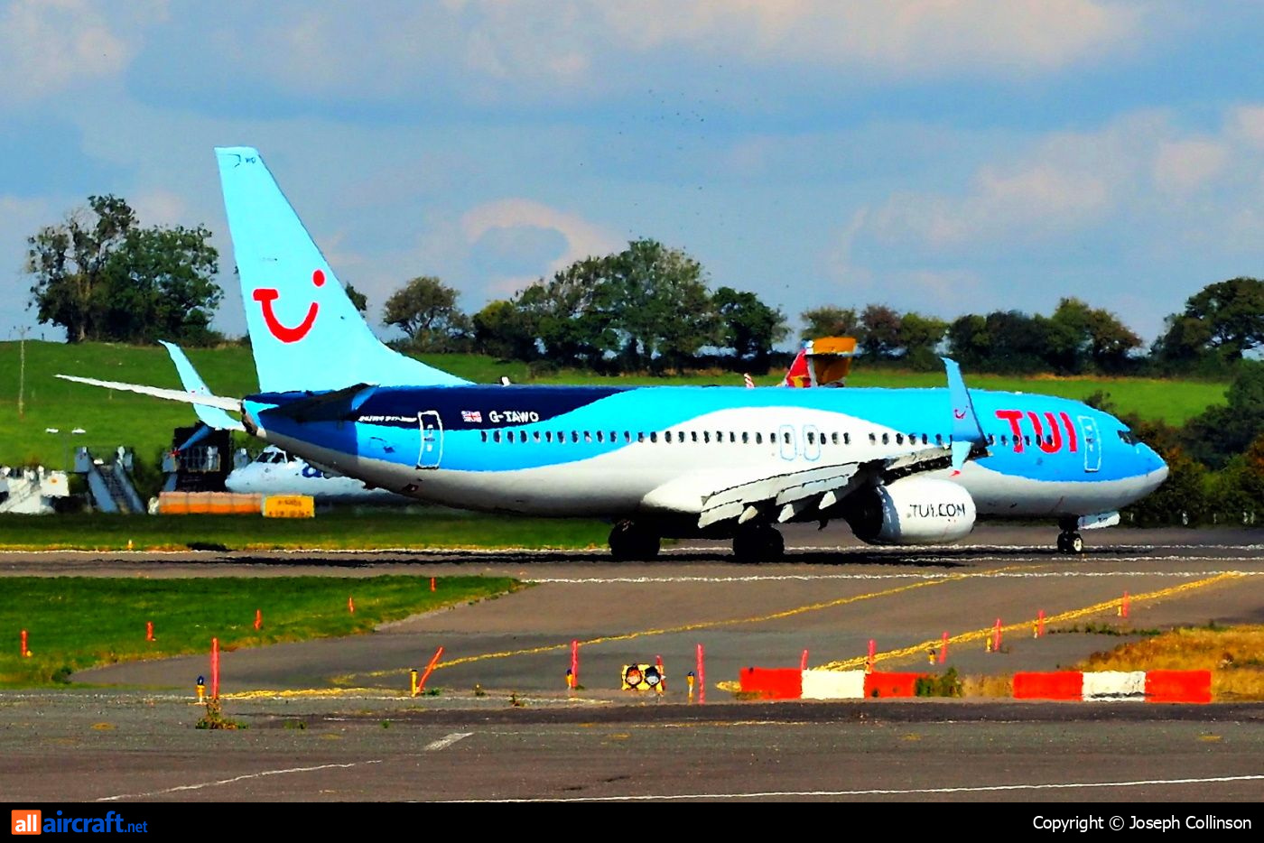 G-TAWO · Boeing 737-8K5(WL) · (BRS / EGGD)