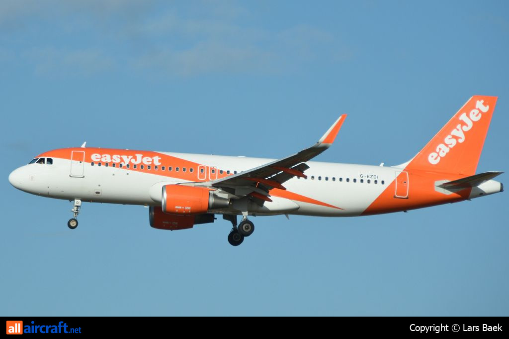 G-EZOI · Airbus A320-214(WL) · (CPH / EKCH)