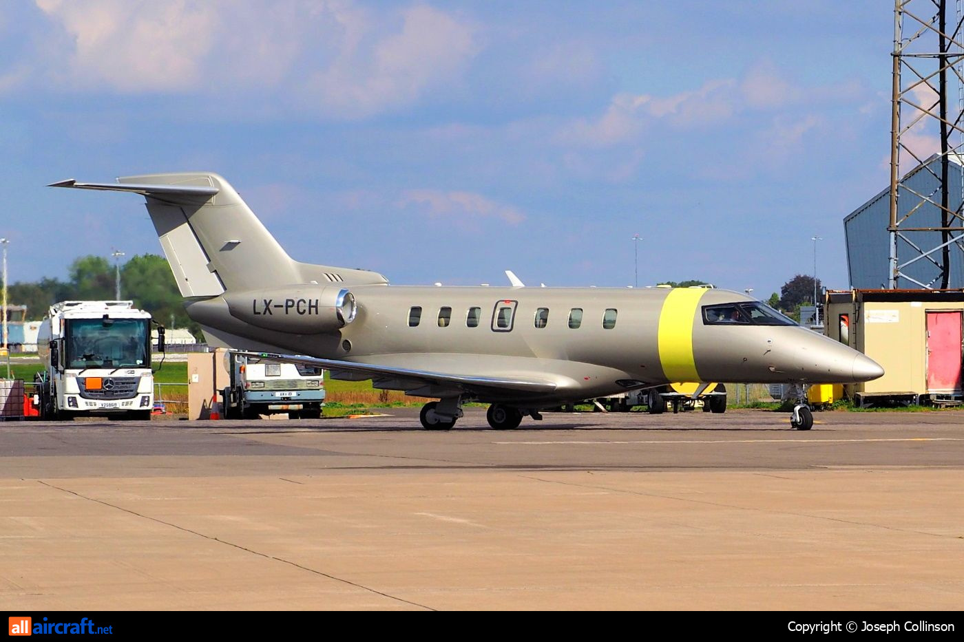 LX-PCH · Pilatus PC-24 · (BRS / EGGD)