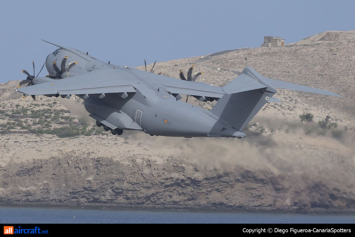 T.23-04 · Airbus A400M-180 · (LPA / GCLP)