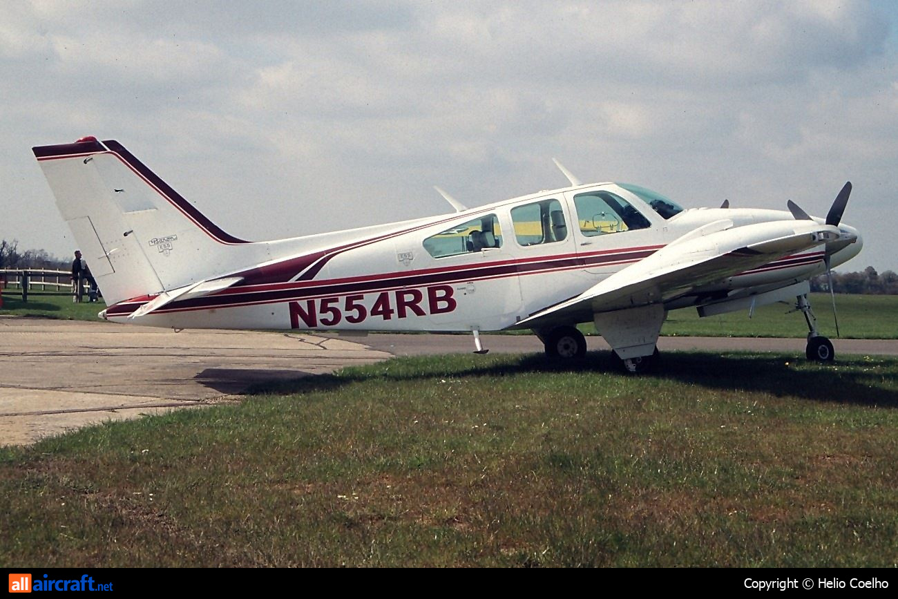 N554RB · Beechcraft 95-D55 Baron · (EGSU)