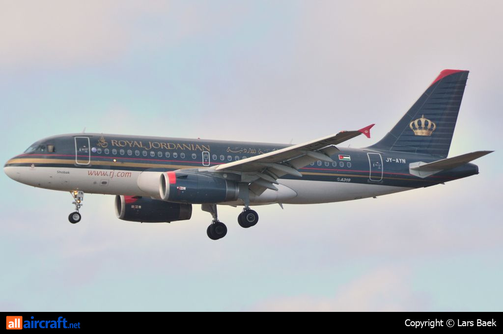 JY-AYN · Airbus A319-132 · (CPH / EKCH)