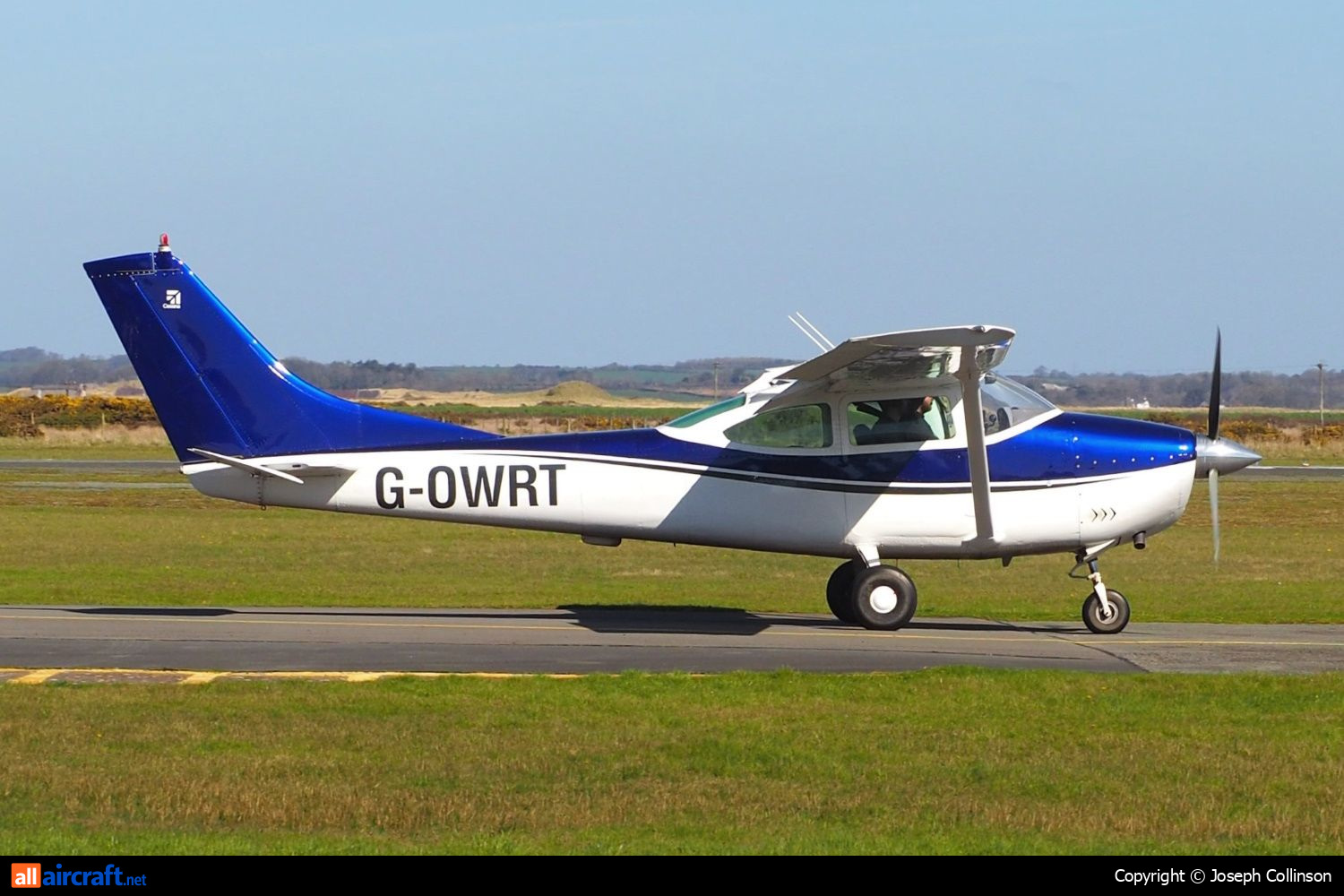 G-OWRT · Cessna 182G Skylane · (EGCK)