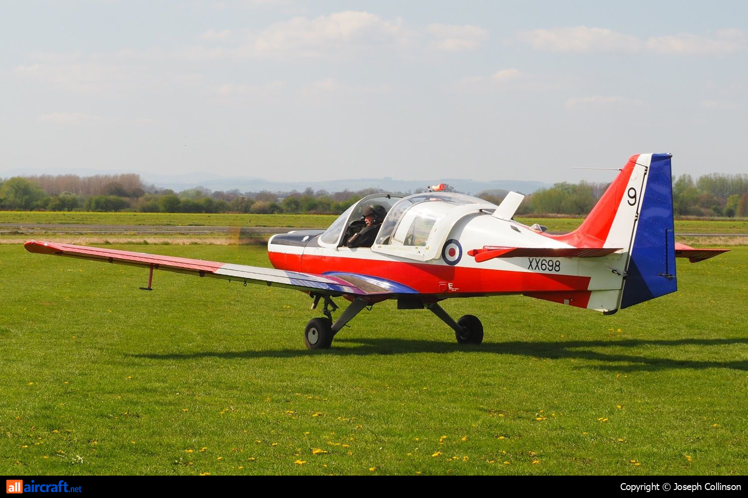 XX698 · Scottish Aviation Bulldog T.1 · (EGCV)