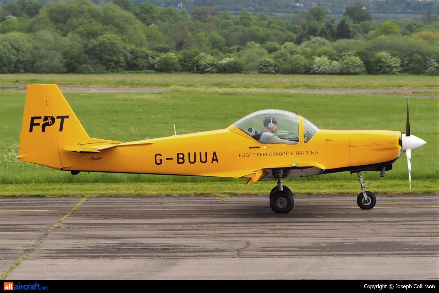 G-BUUA · Slingsby T67M Mk.2 Firefly · (EMA / EGNX)