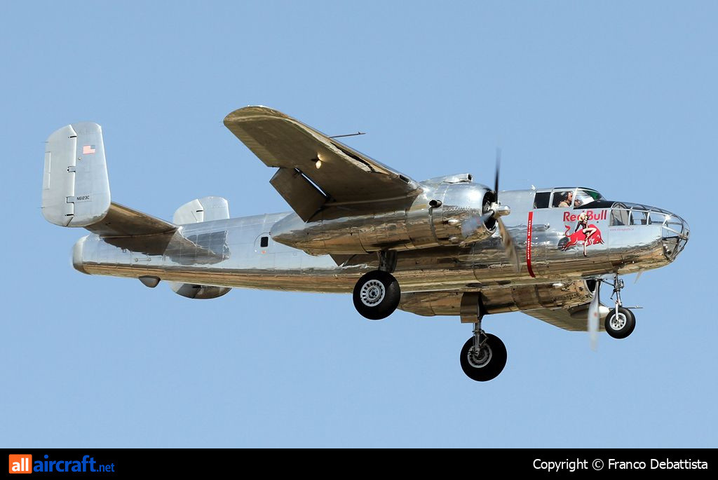 N6123C · North American B-25J Mitchell · (MLA / LMML)