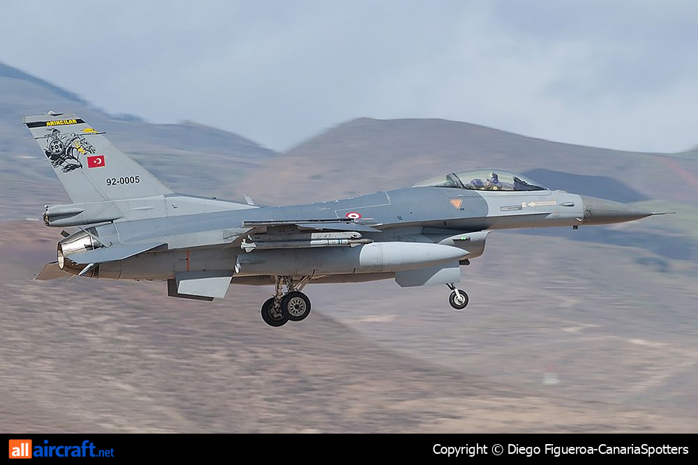 92-0005 · General Dynamics F-16C Fighting Falcon · (LPA / GCLP)