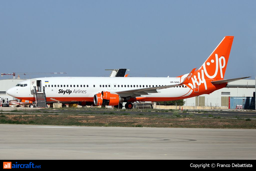 UR-SQQ · Boeing 737-8Q8(WL) · (MLA / LMML)