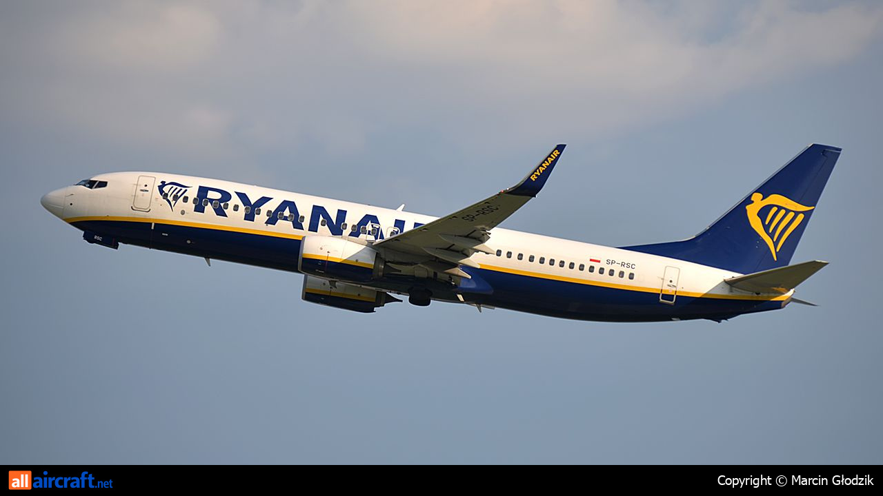 SP-RSC · Boeing 737-8AS(WL) · (KRK / EPKK)