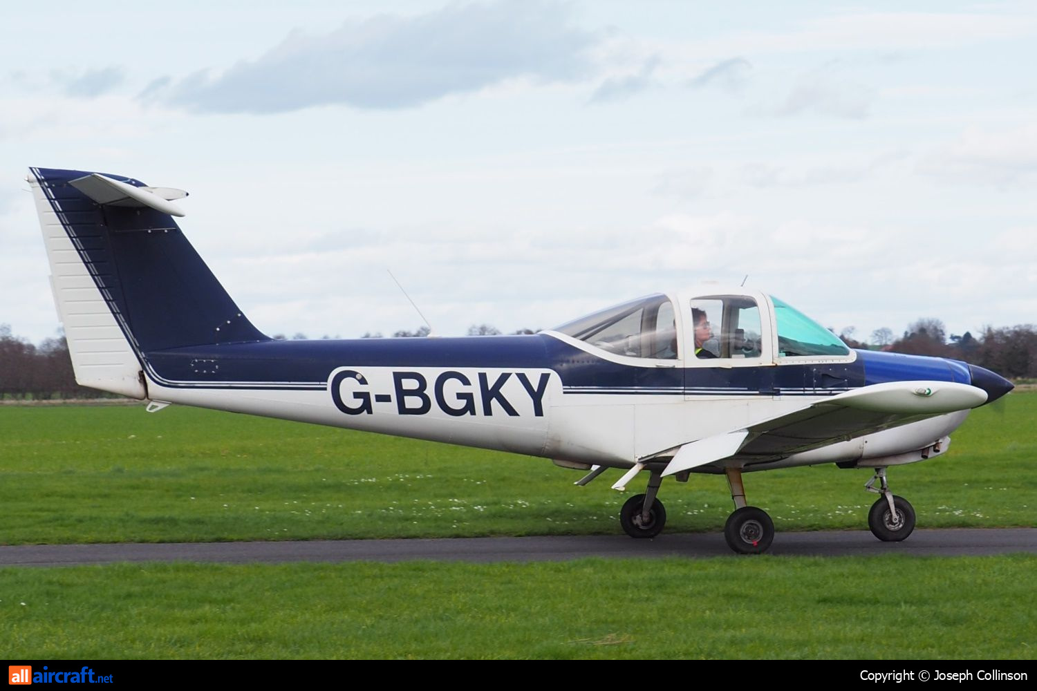 G-BGKY · Piper PA-38-112 Tomahawk · (EGCV)