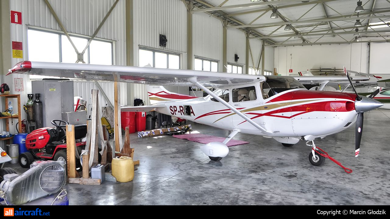 SP-RAA · Cessna 182T Skylane · (EPML)