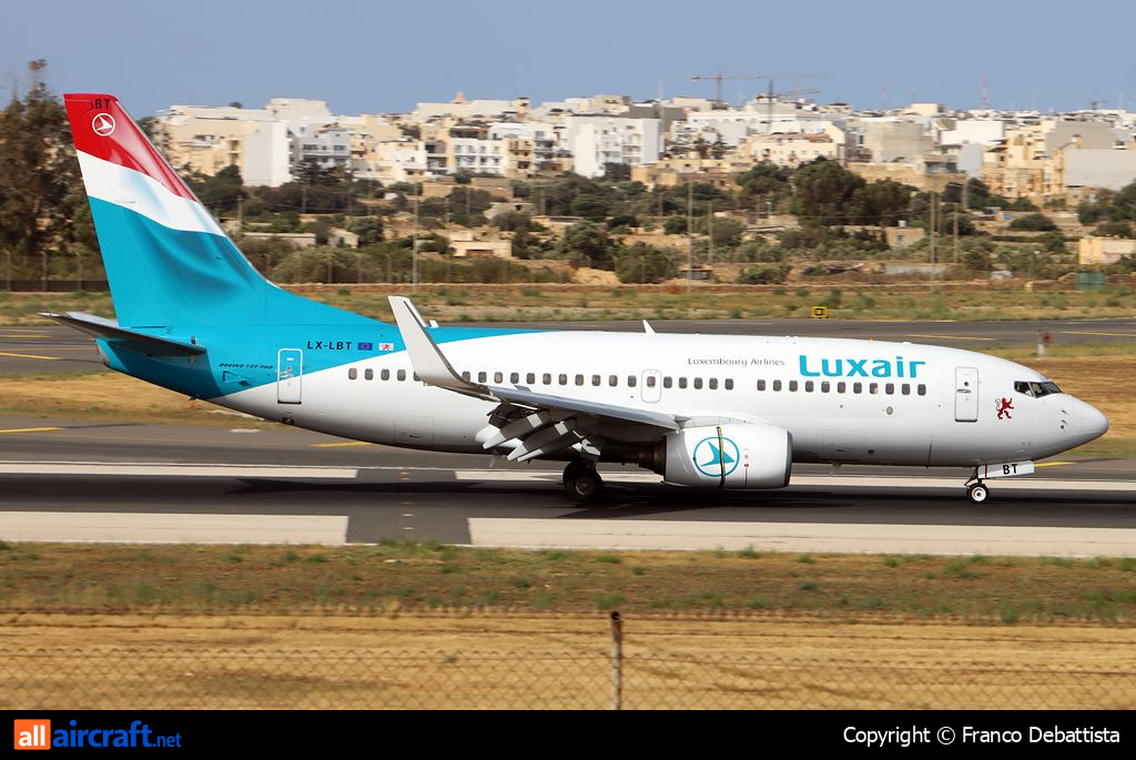 LX-LBT · Boeing 737-7K2(WL) · (MLA / LMML)