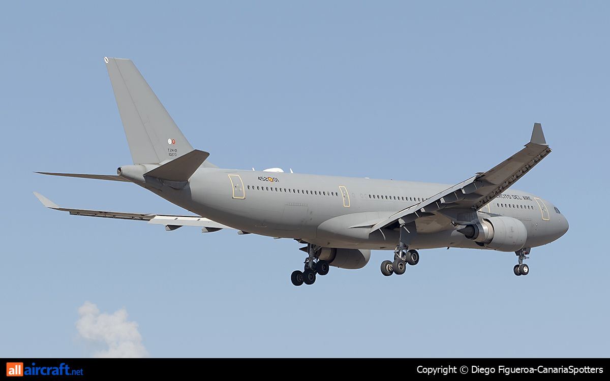 T.24-01 · Airbus A330-202 · (LPA / GCLP)