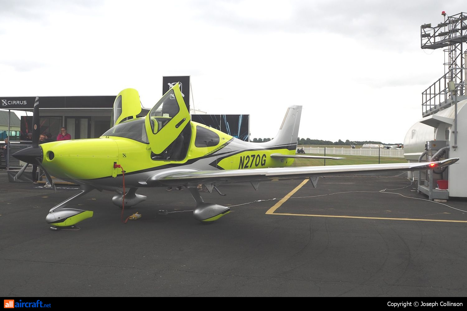 N270G · Cirrus SR22 · (EGCM)