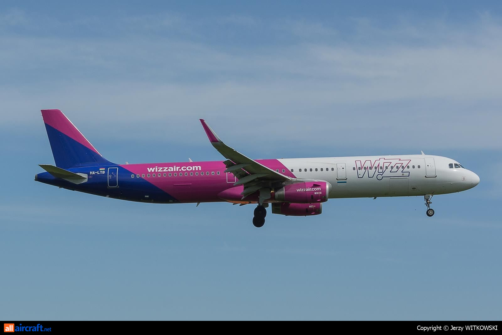 HA-LTB · Airbus A321-231(WL) · (WAW / EPWA)
