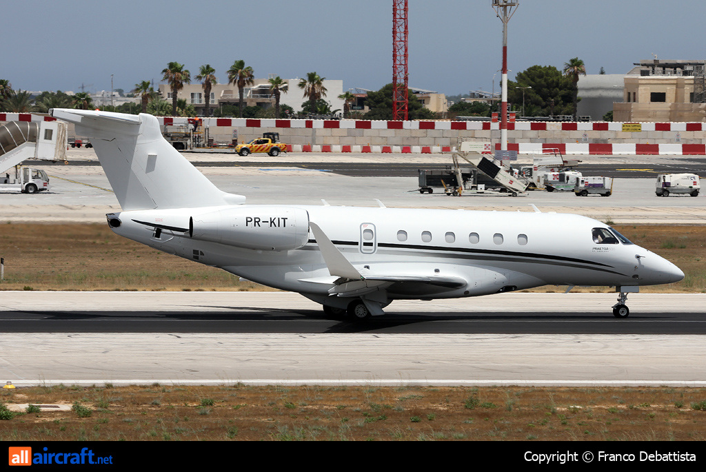 PR-KIT · Embraer EMB-550 Praetor 600 · MLA / LMML