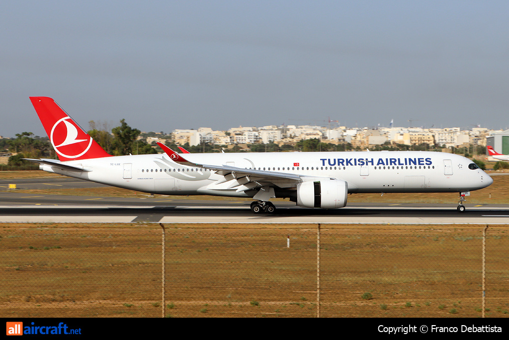 TC-LGE · Airbus A350-941 · MLA / LMML