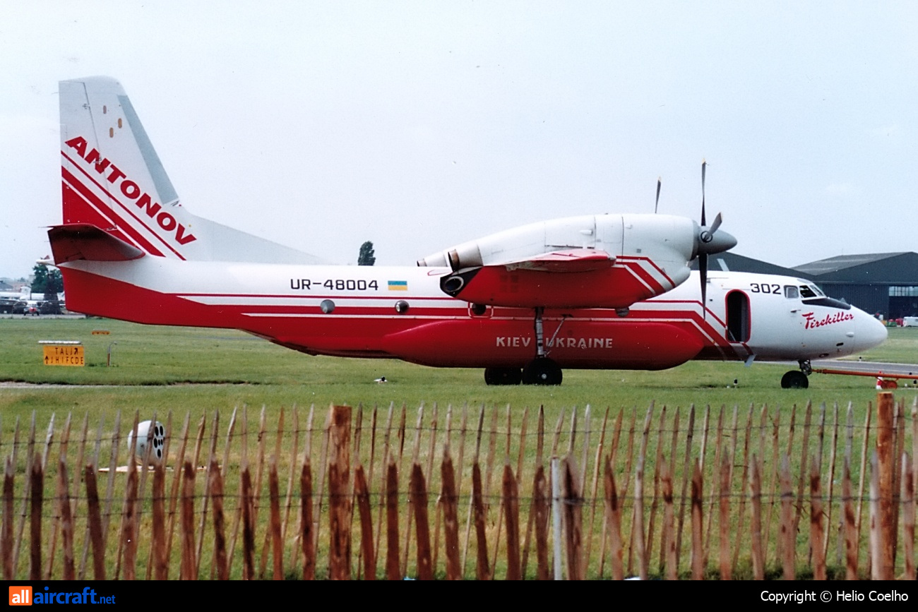 UR-48004 · Antonov An-32P Firekiller · LBG / LFPB