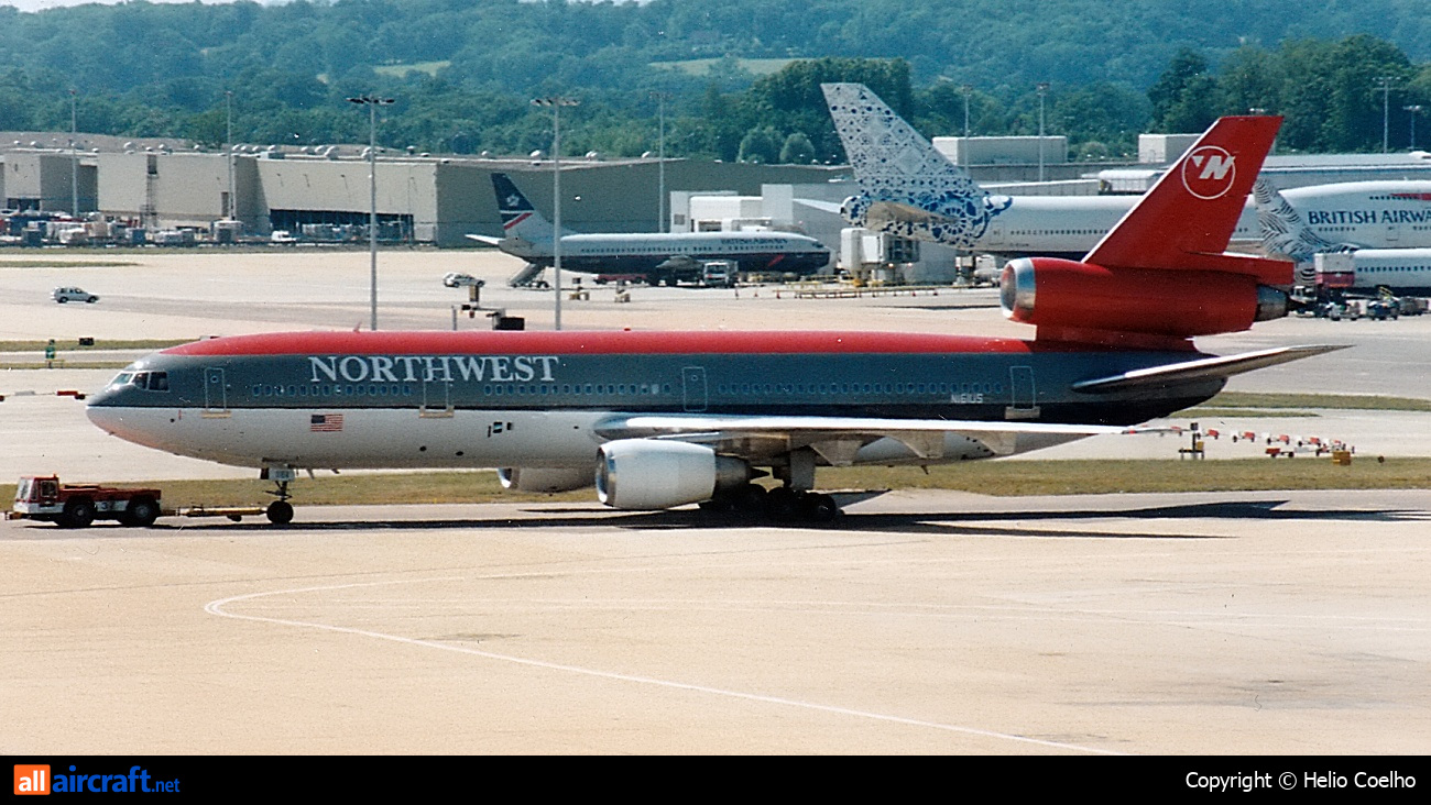 N161US · McDonnell Douglas DC-40 · LGW / EGKK
