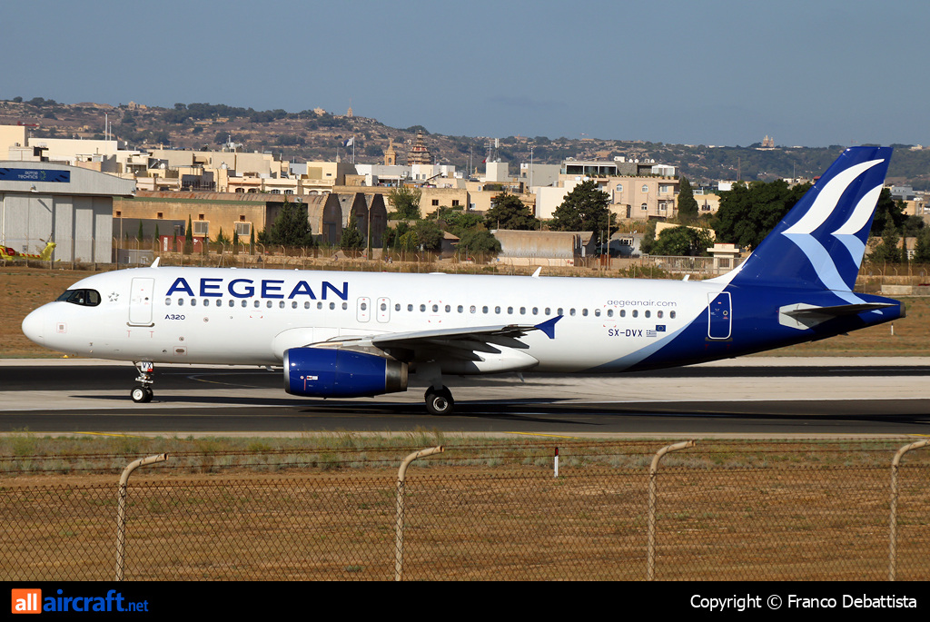 SX-DVX · Airbus A320-232 · MLA / LMML